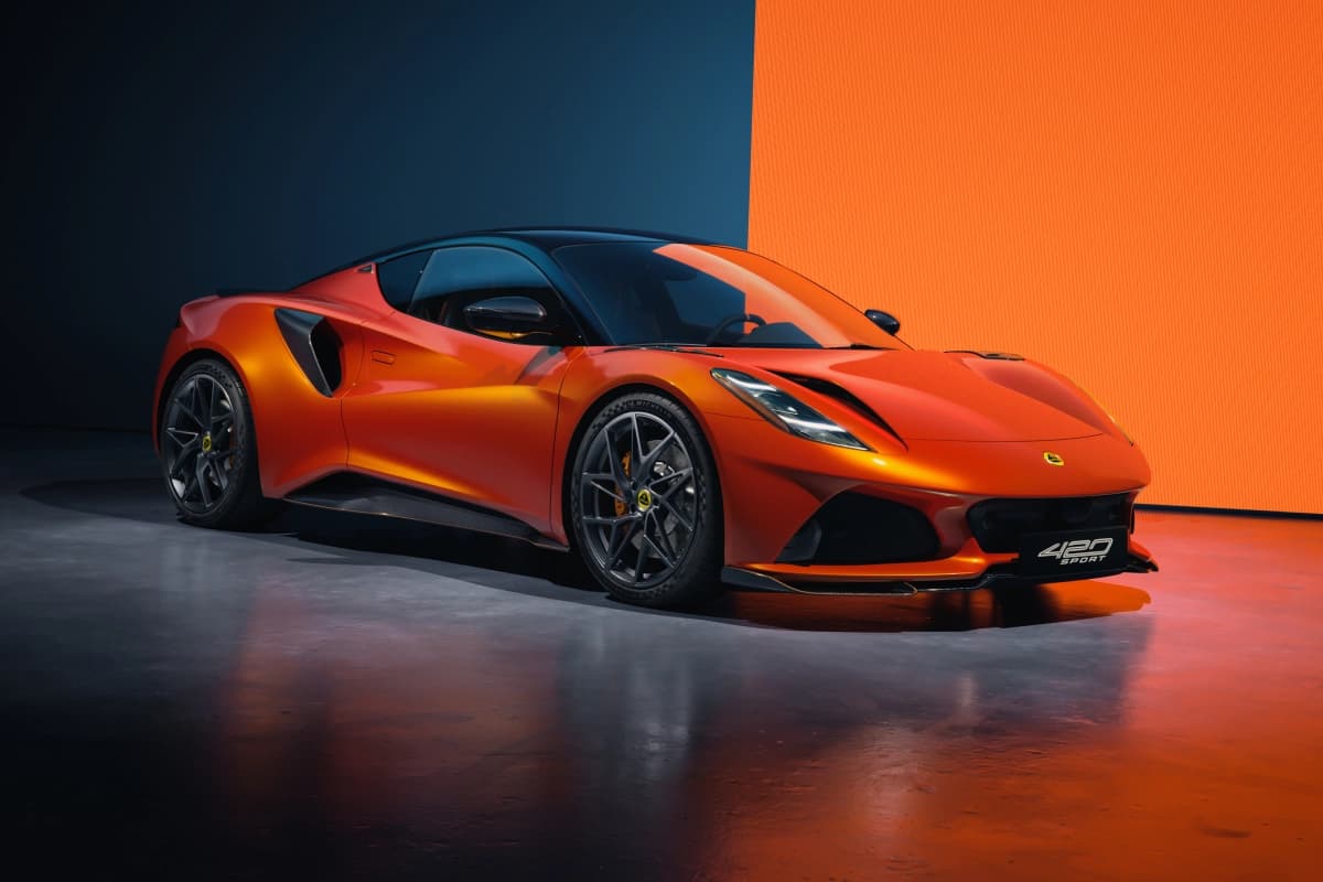 Lotus Emira 420 Sport: l’arte di sentire la strada
